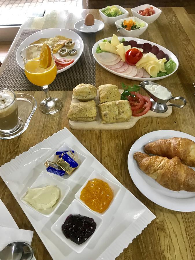 Motel As Hadžići Zewnętrze zdjęcie